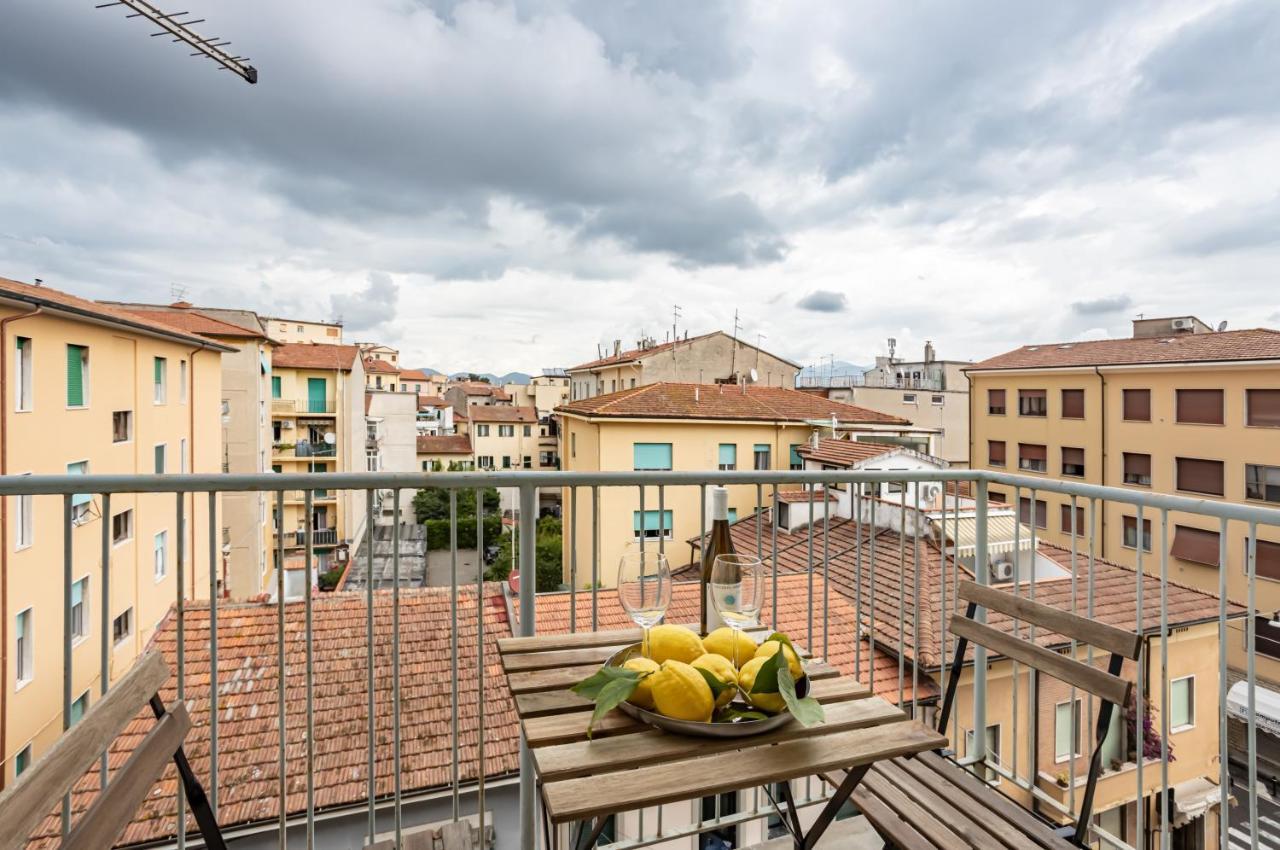 Yellowsunny Apartment With Two Balconies Pisa Exterior foto