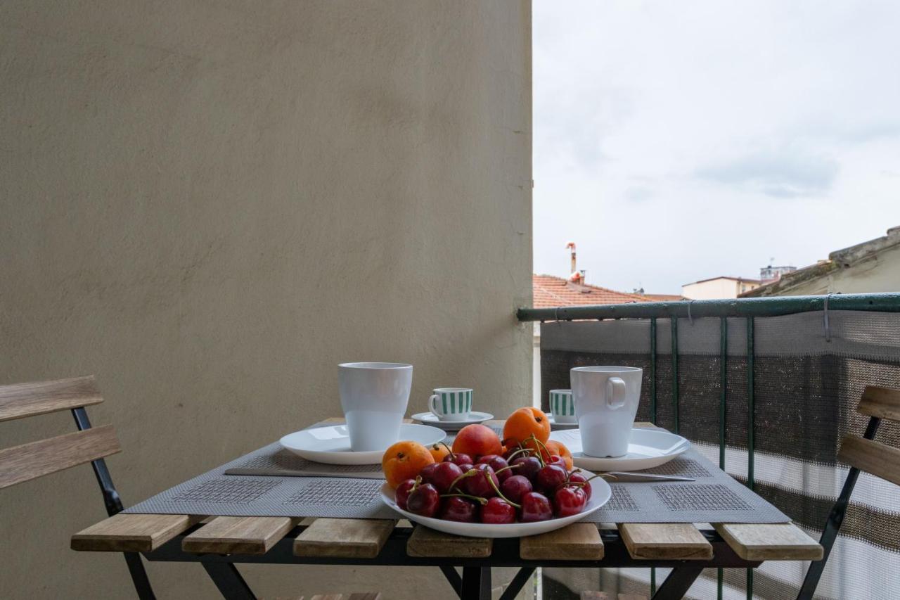 Yellowsunny Apartment With Two Balconies Pisa Exterior foto